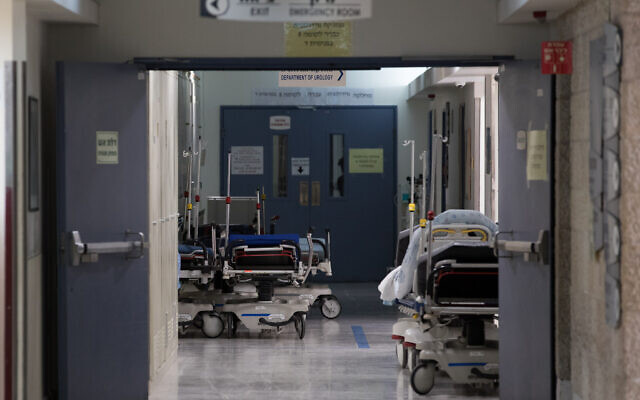 The new coronavirus unit at Shaare Zedek Medical Center, in Jerusalem on March 29, 2020. (Nati Shohat/FLASH90) The new coronavirus unit at Shaare Zedek Medical Center, in Jerusalem on March 29, 2020. (Nati Shohat/FLASH90)