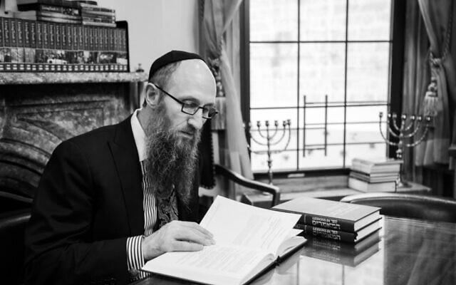 In the eye of NY's coronavirus storm, ultra-Orthodox face rising anti ...