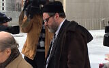 Rabbi Barry Freundel exits a courthouse after entering his guilty plea, February 19, 2015. (Dmitriy Shapiro/Washington Jewish Week via JTA)