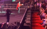 Crooner Lionel Richie sings to an adoring crowd at his long awaited Tel Aviv performance on March 2, 2020. (Courtesy ToI Staff)