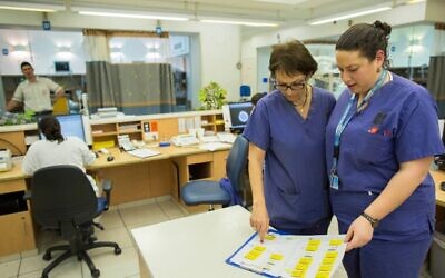 Nurses at Hadassah Hospital, Ein Kerem, Jerusalem, on February 19, 2014. (Yonatan Sindel/Flash90)