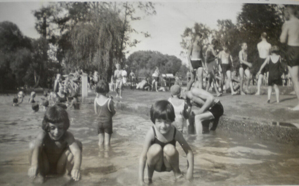 Edgar Feuchtwanger (right) swimming at a Munich park with his half-sister Dorle, 1929. (Courtesy)
