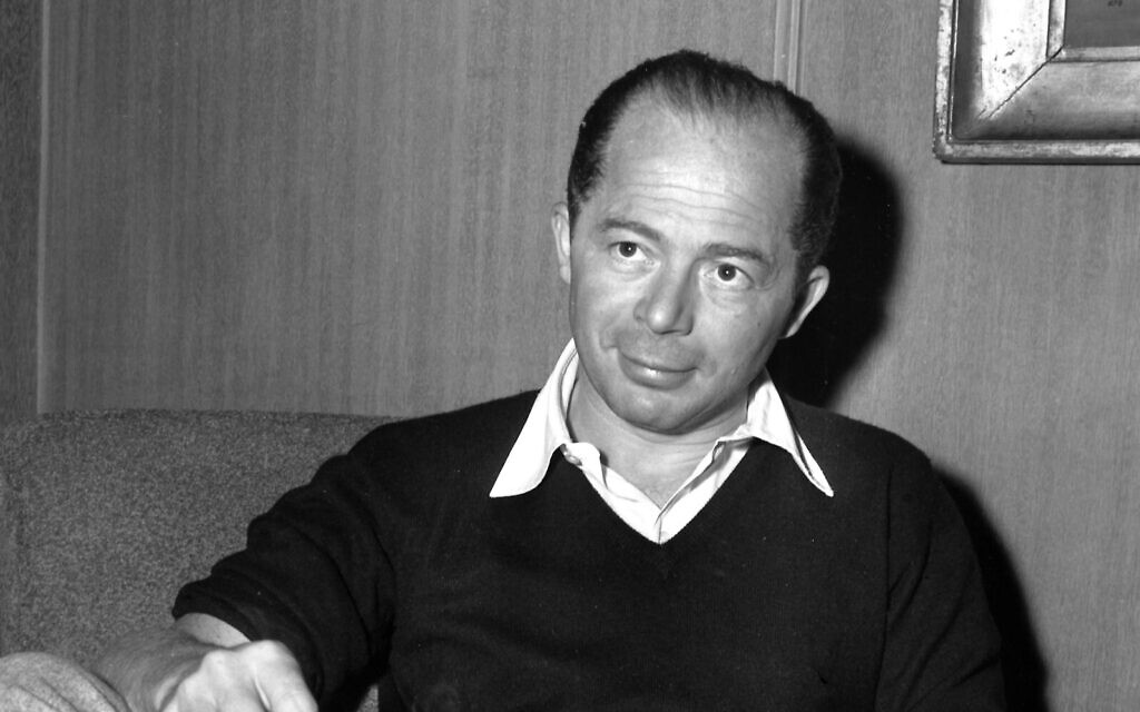 Vienna-born director and filmmaker, Billy Wilder, is seen on a Hollywood lot on January 16, 1946.  (AP Photo)