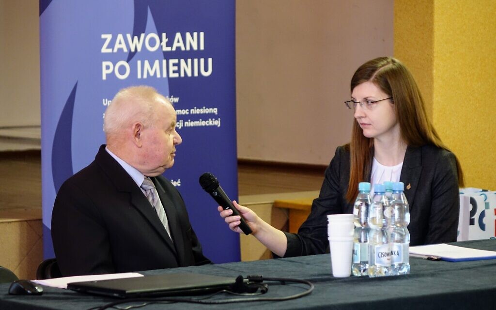 Agnieszka Dąbek at a Called by Name event. (Courtesy Pilecki Institute)