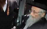 Rabbi Yitzchok Tuvia Weiss, leader of the Eda Haredit, on June 16, 2010.  (Yaakov Naumi/Flash90)