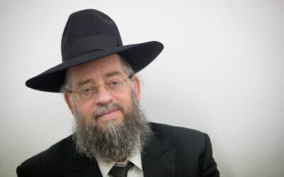 Rabbi Avraham Yeshayahu Heber, founder of the "Matnat Chaim" organization, at the courtroom of the Jerusalem Magistrate's Court on September 25, 2017. (Yonatan Sindel/Flash90)