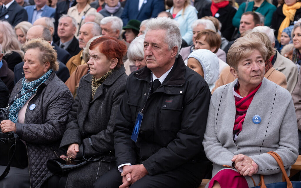 A Polish family at a ceremony honoring their relatives who tried to rescue Jews during World War II. (Courtesy Pilecki Institute)