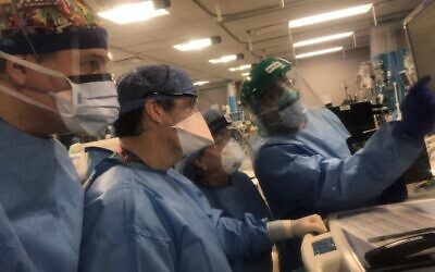Dr. Ram Roth with other physicians on shift at Mt. Sinai Hospital, Queens. (Courtesy Dr. Ram Roth)