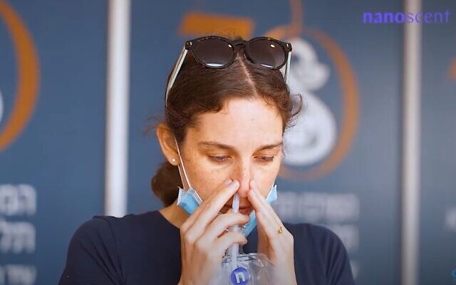 Nanoscent is developing a device to use nose-breath to detect coronavirus in patients (YouTube screenshot) Nanoscent is developing a device to use nose-breath to detect coronavirus in patients (YouTube screenshot)