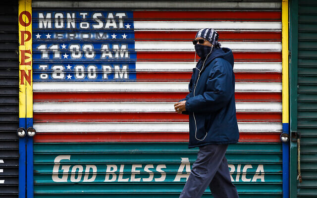 A shuttered business in Philadelphia, Pennsylvania, April 23, 2020. (AP/Matt Rourke)