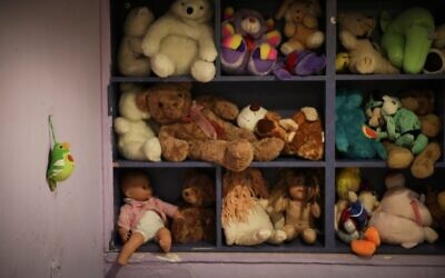 The children's playroom at an abused women's shelter in Beit Shemesh, July 15, 2014. (Hadas Parush/Flash90)