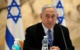 Prime Minister Benjamin Netanyahu attends a cabinet meeting of the new government at Chagall State Hall in the Knesset in Jerusalem on May 24, 2020. (ABIR SULTAN / POOL / AFP)