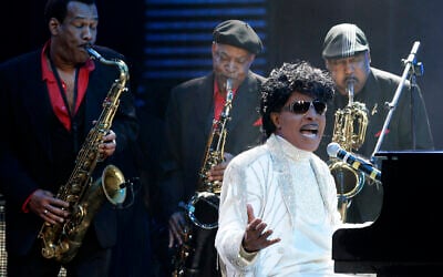 In this May 30, 2009 file photo, Little Richard performs at The Domino Effect, a tribute concert to New Orleans rock and roll musician Fats Domino, at the New Orleans Arena in New Orleans (AP Photo/Patrick Semansky, File)