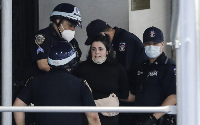 New York Police Officers arrest a protester during a rally in New York over the death of George Floyd, a black man who was in police custody in Minneapolis, May 28, 2020. (AP Photo/Frank Franklin II) New York Police Officers arrest a protester during a rally in New York over the death of George Floyd, a black man who was in police custody in Minneapolis, May 28, 2020. (AP Photo/Frank Franklin II)