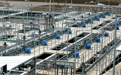 The Eshkol water filtration plant in northern Israel, April 17, 2007. (Moshe Shai/FLASH90)