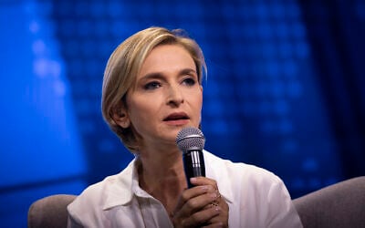 Channel 12 news anchor Dana Weiss during a conference in Tel Aviv on September 5, 2019. (Hadas Parush/Flash90)