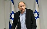 New Justice Minister Avi Nissenkorn speaks during a ceremony at the Justice Ministry on May 18, 2020. (Shlomi Amsalem/GPO)