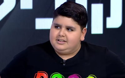 Child singer and social media sensation Dekel Vaknin, April 20, 2020. (Screenshot: Facebook)