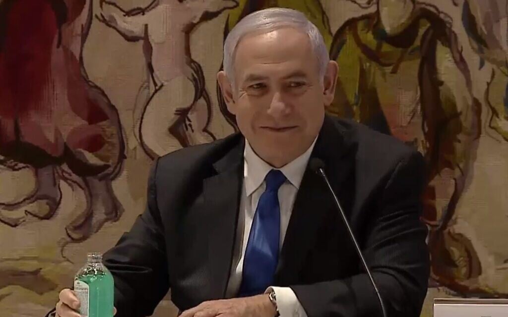 Prime Minister Benjamin Netanyahu in the Chagall Hall of the Knesset after the swearing-in of Israel's new government, May 17, 2020. (GPO)