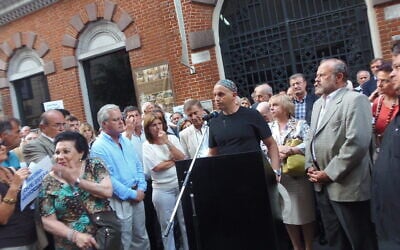 Rabbi Sergio Bergman at a Buenos Aires rally. (courtesy)