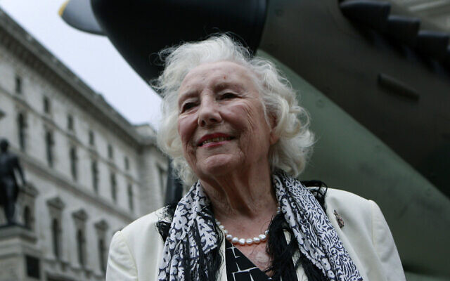 Dame Vera Lynn attends a ceremony to mark the 70th anniversary of the Battle of Britain, in central London, August 20, 2010. (Lefteris Pitarakis/AP) Dame Vera Lynn attends a ceremony to mark the 70th anniversary of the Battle of Britain, in central London, August 20, 2010. (Lefteris Pitarakis/AP)