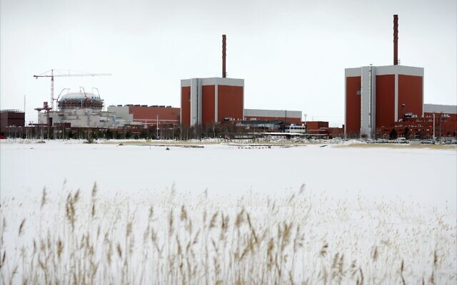 The nuclear power plant Olkiluoto 3 'OL3' under construction next to OL2 and OL1 nuclear reactors in Eurajoki, southwestern Finland, March 23, 2011. (AP Photo/Lehtikuva, Antti Aimo-Koivisto) The nuclear power plant Olkiluoto 3 'OL3' under construction next to OL2 and OL1 nuclear reactors in Eurajoki, southwestern Finland, March 23, 2011. (AP Photo/Lehtikuva, Antti Aimo-Koivisto)