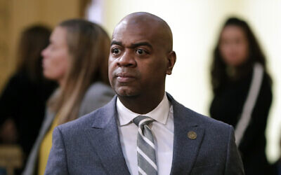 Newark Mayor Ras Baraka looks on prior to New Jersey Gov. Phil Murphy's first State of the State address, Jan. 15, 2019, in Trenton, New Jersey (AP Photo/Julio Cortez)