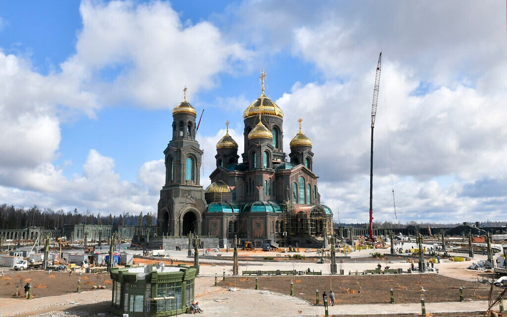The Cathedral of Russian Armed Forces in Patriot Park outside Moscow, April 28, 2020. (Sergei Kiselev, Moscow News Agency photo via AP)