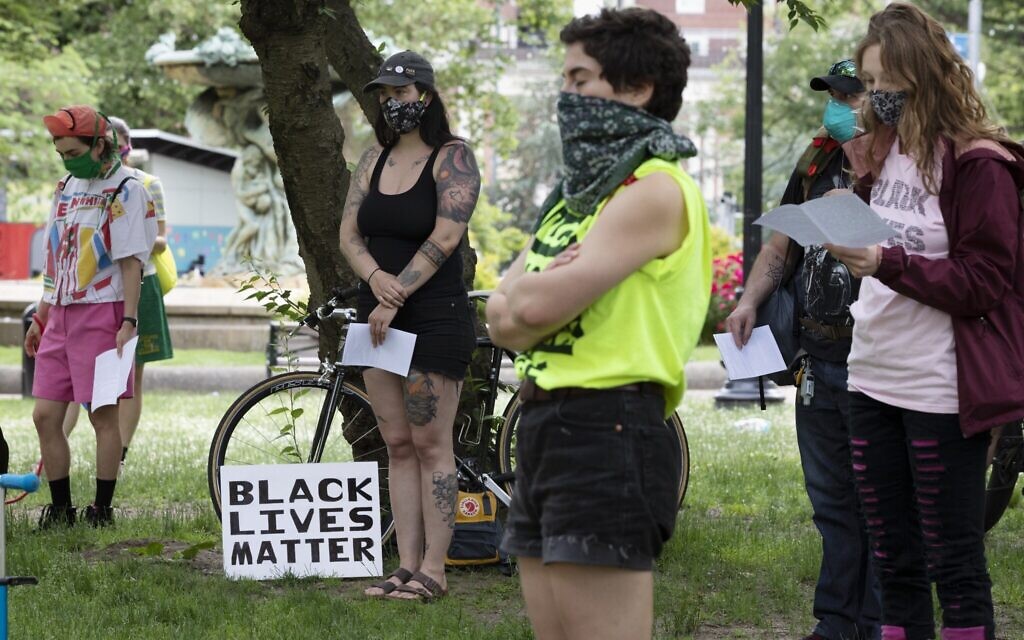 People attend a public Shabbat service to protest against police brutality and in solidarity with Black Lives Matter, Saturday, June 13, 2020, in Providence, R.I. (AP/Michael Dwyer) People attend a public Shabbat service to protest against police brutality and in solidarity with Black Lives Matter, Saturday, June 13, 2020, in Providence, R.I. (AP/Michael Dwyer)