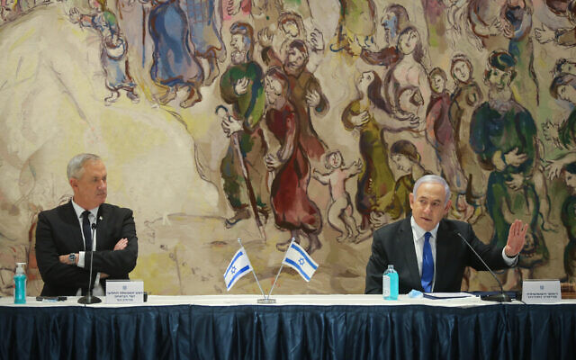 Prime minister Benjamin Netanyahu (R) and Defense Minister Benny Gantz at the Knesset, May 17, 2020. (Alex Kolomoisky/Pool) Prime minister Benjamin Netanyahu (R) and Defense Minister Benny Gantz at the Knesset, May 17, 2020. (Alex Kolomoisky/Pool)