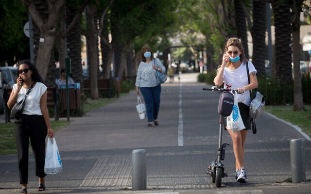 People in Tel Aviv on June 9, 2020 (Miriam Alster/Flash90) People in Tel Aviv on June 9, 2020 (Miriam Alster/Flash90)