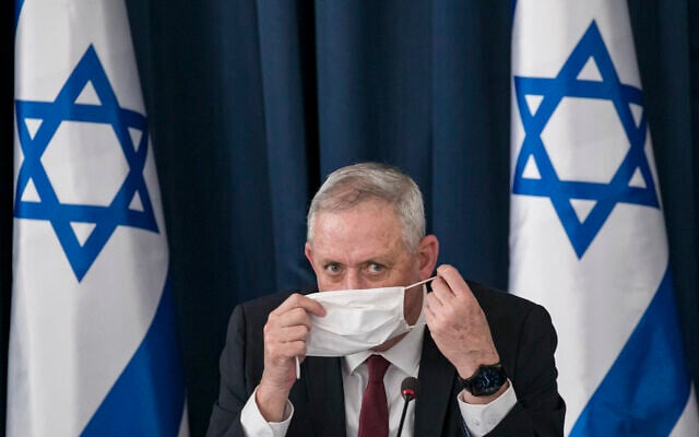 Defense Minister Benny Gantz at the weekly cabinet meeting at the Foreign Ministry in Jerusalem on June 28, 2020. (Olivier Fitoussi/Flash90) Defense Minister Benny Gantz at the weekly cabinet meeting at the Foreign Ministry in Jerusalem on June 28, 2020. (Olivier Fitoussi/Flash90)
