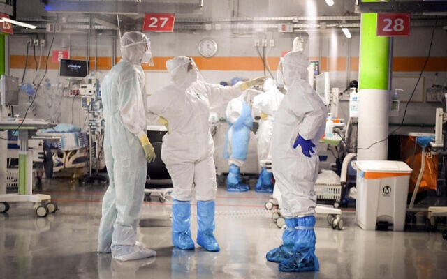 Medical staff at Sheba Medical Center in Ramat Gan, on June 30, 2020. (Yossi Zeliger/Flash90) Medical staff at Sheba Medical Center in Ramat Gan, on June 30, 2020. (Yossi Zeliger/Flash90)
