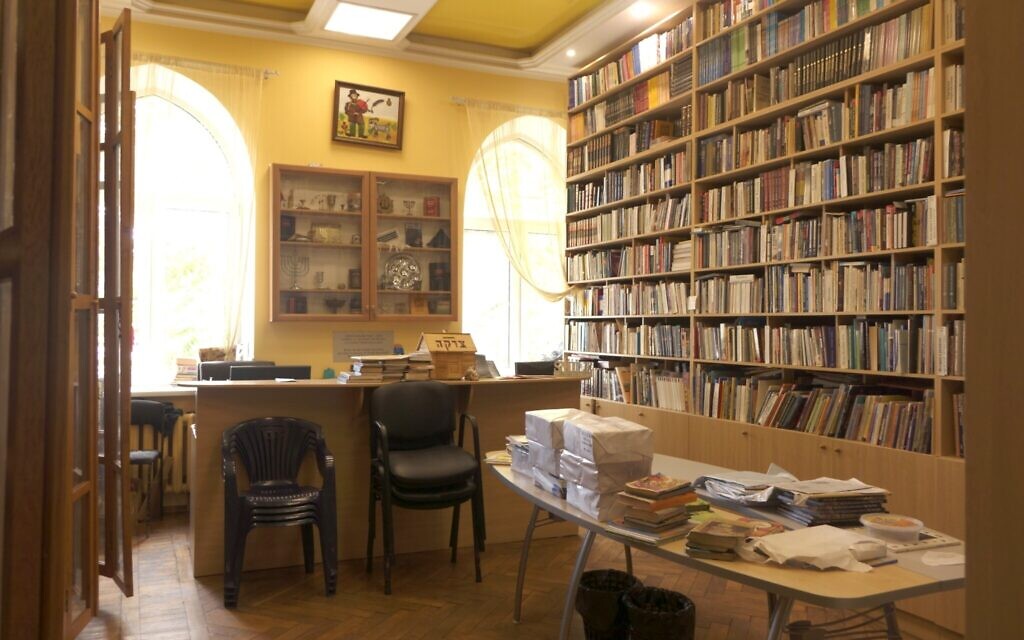 The JCC Migdal in Odessa is said to house the largest Jewish library in the city, and maybe all of Ukraine. (Courtesy Kira Verkhovsky)