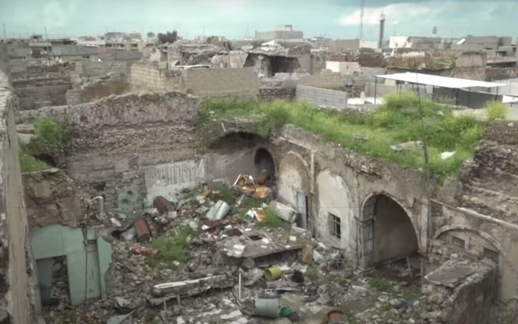 Synagogue in Mosul, Iraq, as seen in a France 24 report from April 2019. (Youtube still)