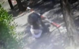 A volunteer policeman attacking a rabbi in Petah Tikva, May 30, 2020. (Screenshot: Twitter)