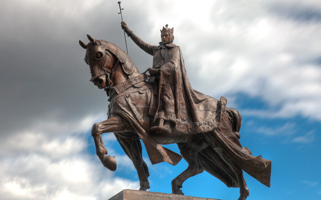 The Apotheosis of St. Louis, which stands in front of the St. Louis Art Museum in the city's largest park, memorializes the city's namesake. (Wikimedia Commons via JTA) The Apotheosis of St. Louis, which stands in front of the St. Louis Art Museum in the city's largest park, memorializes the city's namesake. (Wikimedia Commons via JTA)