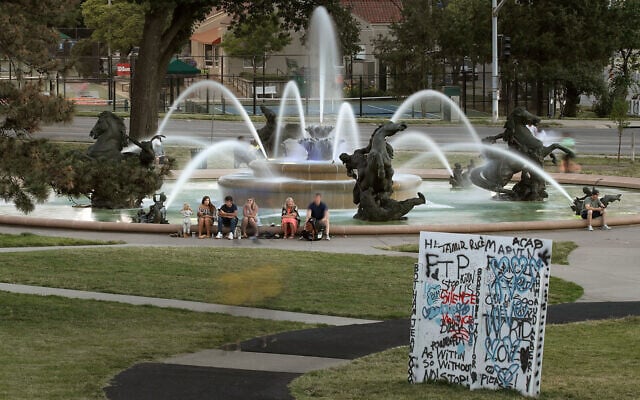 The J.C. Nichols fountain in Kansas City, Missouri, June 23, 2020. (AP Photo/Charlie Riedel) The J.C. Nichols fountain in Kansas City, Missouri, June 23, 2020. (AP Photo/Charlie Riedel)