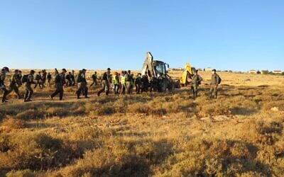 Israeli security forces raze buildings in the illegal outpost of Maoz Esther on June 15, 2020. (Geulat Zion)