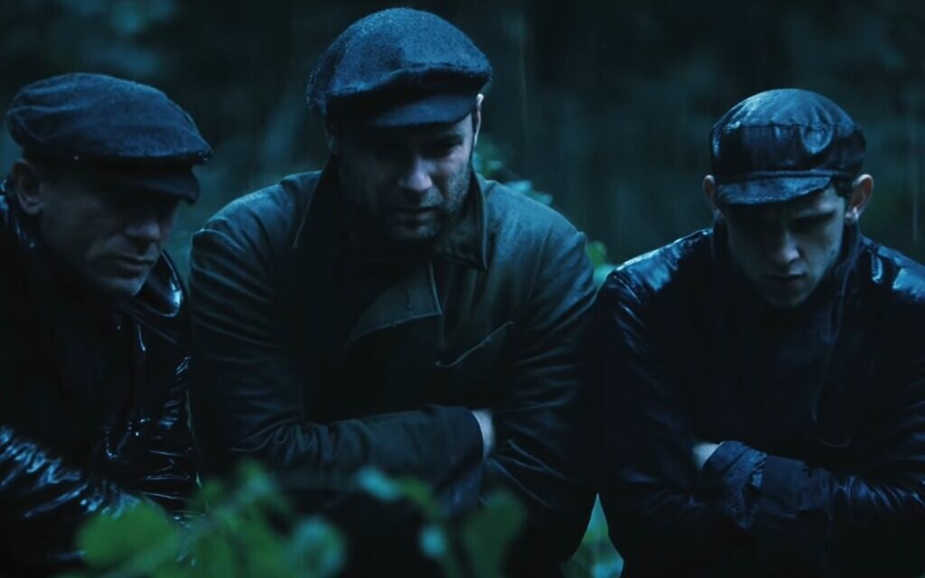 Screenshot from the film 'Defiance,' starring Liev Schreiber and Daniel Craig. (YouTube screenshot)