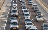 A traffic jam on Highway 2 (the coastal road) near Netanya, northern Israel, October 22, 2019. (Flash90)