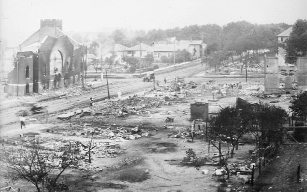 The aftermath of the Tulsa Massacre in 1921 (public domain)