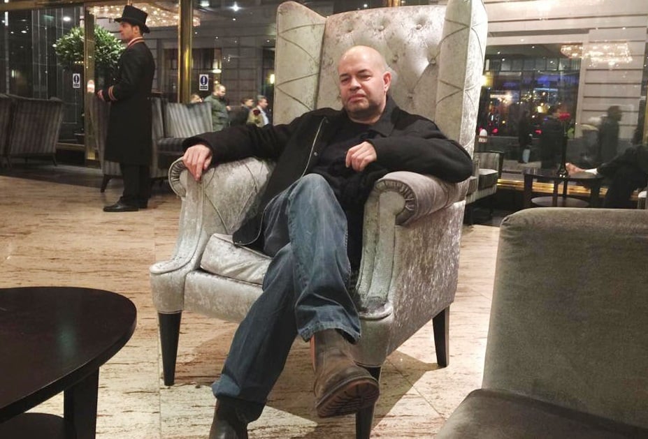 Yossi Herzog at a hotel in London circa 2015 (Courtesy) Yossi Herzog at a hotel in London circa 2015 (Courtesy)
