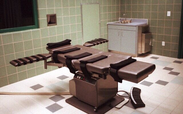 The death chamber at the US Penitentiary in Terre Haute, Indiana, shown in this April 1995 photo, is the only federal death chamber in the US and is equipped for lethal injection (AP Photo/Chuck Robinson) The death chamber at the US Penitentiary in Terre Haute, Indiana, shown in this April 1995 photo, is the only federal death chamber in the US and is equipped for lethal injection (AP Photo/Chuck Robinson)