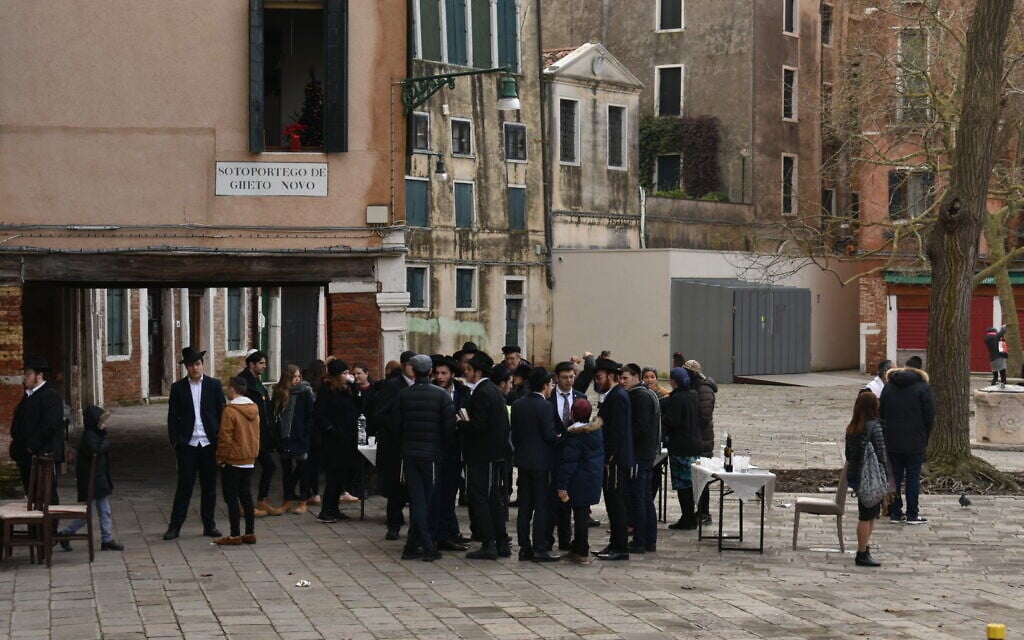 Orthodox Jews congregate in Venice's ancient Jewish ghetto. (Photo by Paolo Raccanelli)