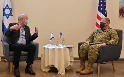 US Chairman of the Joint Chiefs of Staff Gen. Mark Milley (right) meets with Defense Minister Benny Gantz at Nevatim Air Base, July 24, 2020 (IDF)