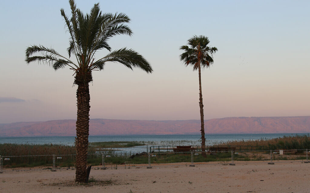 A sunset over the Sea of Galilee seen from the Magdala Guesthouse in northern Israel, near the Eli Cohen trail. (Shmuel Bar-Am)