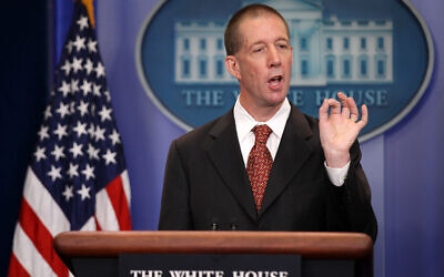 Ron Bloom speaks during the daily White House briefing, June 1, 2011. (Alex Wong/Getty Images/ via JTA)