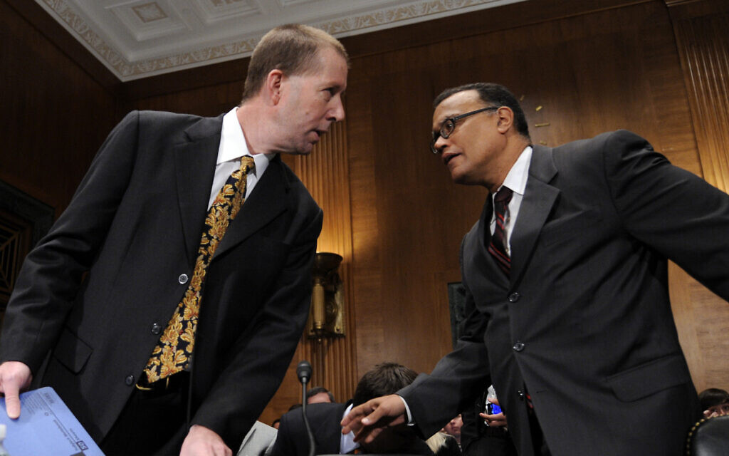Illustrative: Ron Bloom, then-senior adviser on the Auto Industry at the Treasury Department, left, and Edward Montgomery, White House Director of Recovery for Auto Communities and Workers, arrive on Capitol Hill in Washington, Wednesday, June 10, 2009, to testify before the Senate Banking Committee hearing on the domestic auto industry. (AP Photo/Susan Walsh)