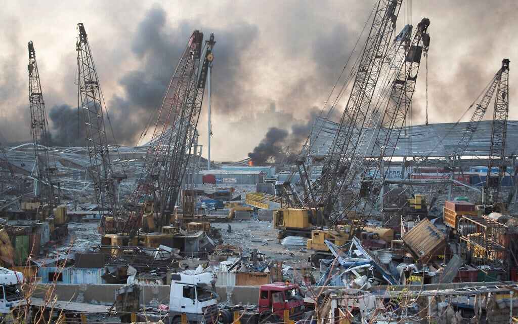 Aftermath of a massive explosion in Beirut, Lebanon, August 4, 2020. (AP Photo/Hassan Ammar) Aftermath of a massive explosion in Beirut, Lebanon, August 4, 2020. (AP Photo/Hassan Ammar)
